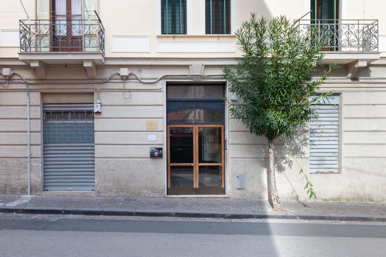 Starhost - Chez Mamie Daire Salerno Dış mekan fotoğraf